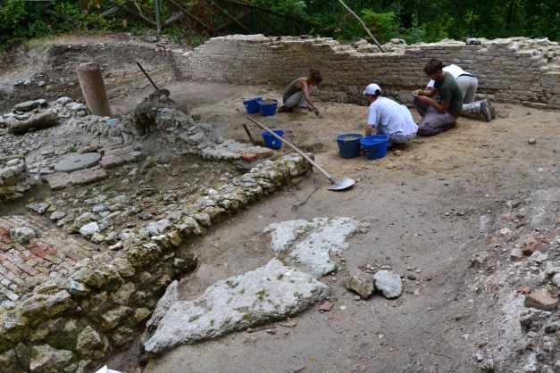 Giornata di apertura al pubblico degli scavi archeologici nel Castello di Rontana