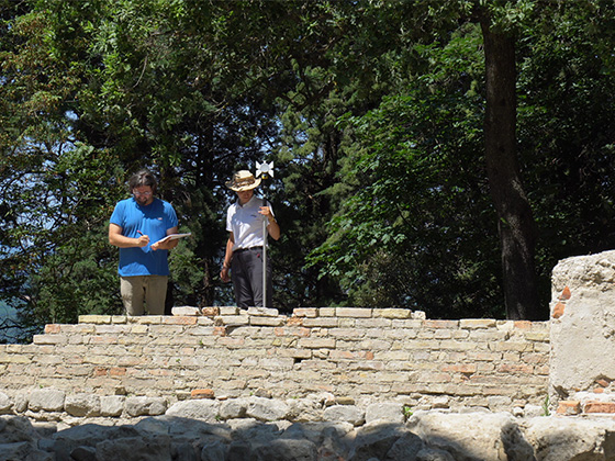 Brisighella, conclusa, per quest’anno, la campagna archeologica a Rontana, portato di nuovo alla luce il possente muro del ’400